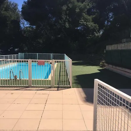 Beau 2 Pieces Securisee, Piscine, Vue Degagee A 10 Min De La Plage Apartment *